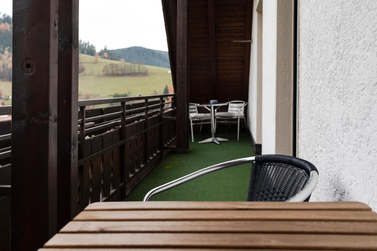 Haus Irene Gemuetlich Moderner Schwarzwald Lägenhet Baiersbronn Exteriör bild